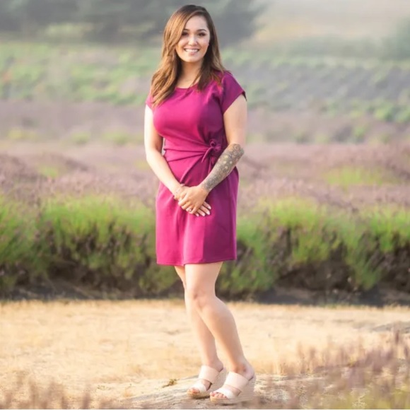 Unique Pink MIDI Dress With Side Tie Knot Short Sleeves - Picture 3 of 11